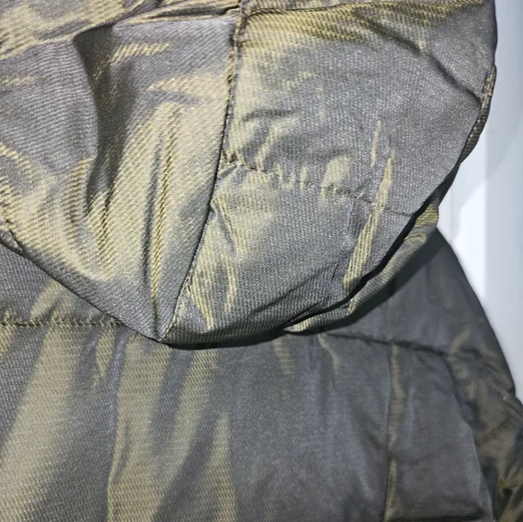 Calvin Klein Mens Full-Zip Puffer Jacket Large Green Iridescent - NWT $225 - Picture 5 of 16